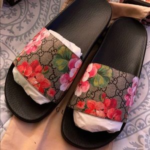 Gucci slides